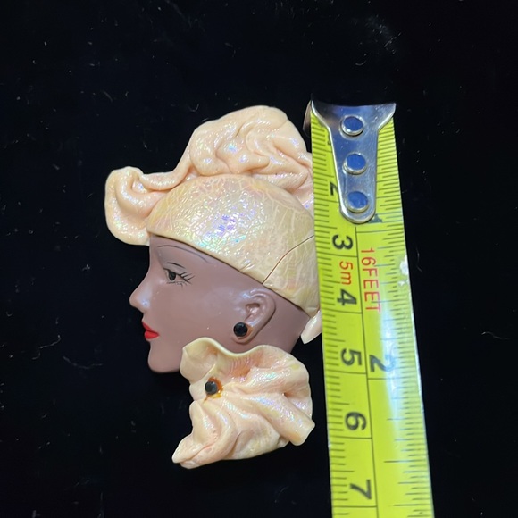 Vintage Head Brooch/Pin/Pendant - Picture 6 of 17